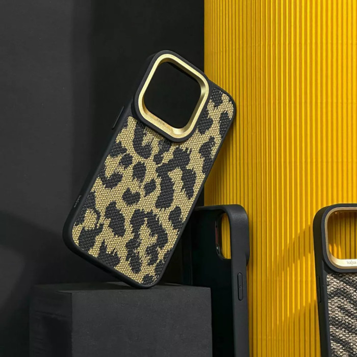 Чохол Kajsa Glamorus Collection iPhone 15